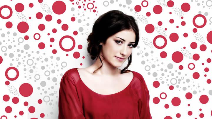 Gzel oyuncu Hazal Kaya'ya vize oku!