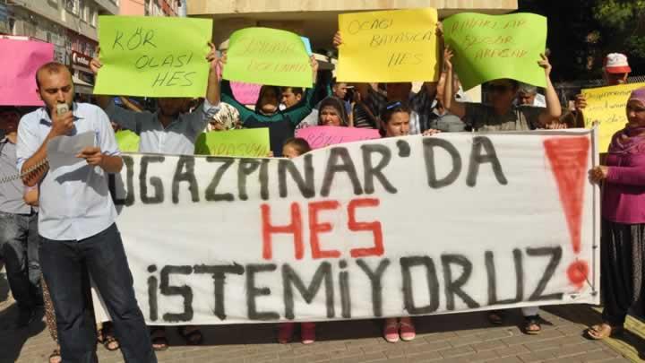 Tarsus'ta kyllerden HES protestosu