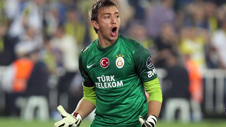 Barcelona'dan Muslera iin 17 Milyon Euro