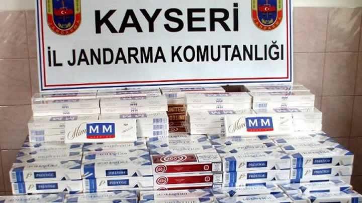 Kayseri'de otomobilden kaak sigara kt