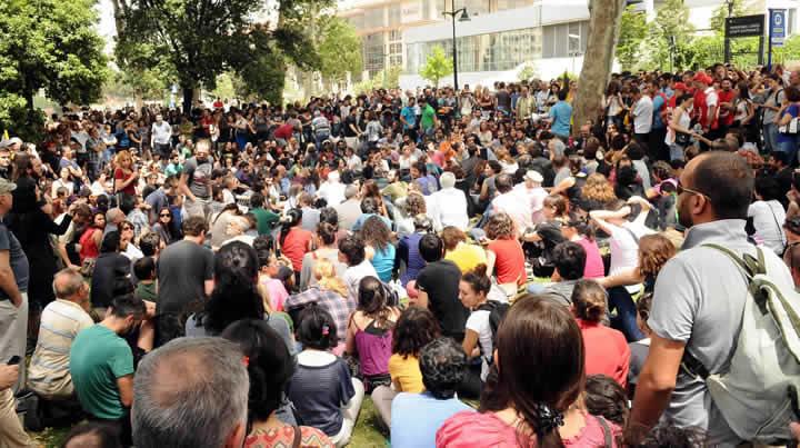 Taksim Gezi Park'nda binlerce kii topland