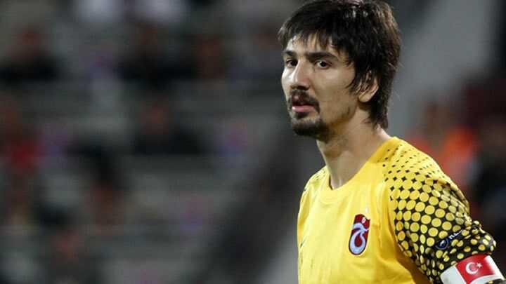 Tolga'ya teklif yayor! Her an gidebilir!