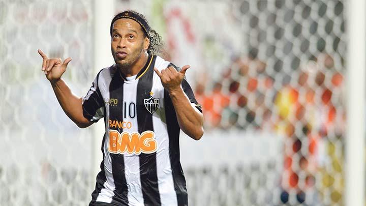 Gel artk Ronaldinho!