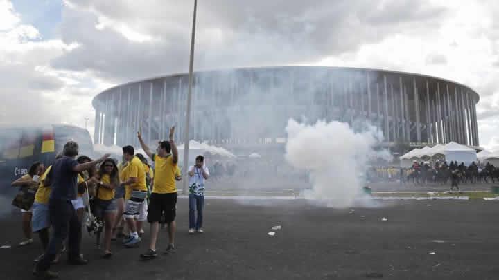 FIFA'dan 'biber gaz' karar 