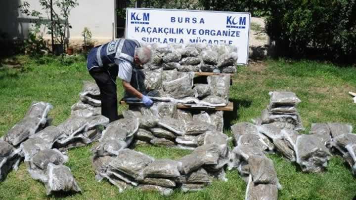 Bursa'dan Lice'ye getirilen esrar ele geirildi