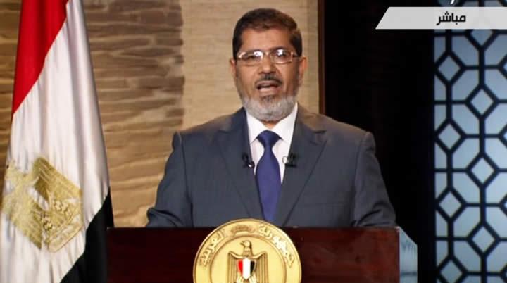 Mursi'den fla aklama: Darbeyi kabul etmiyorum