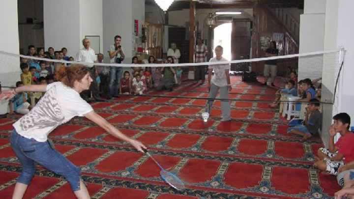 Diyanet'ten mftlklere 'badminton' genelgesi