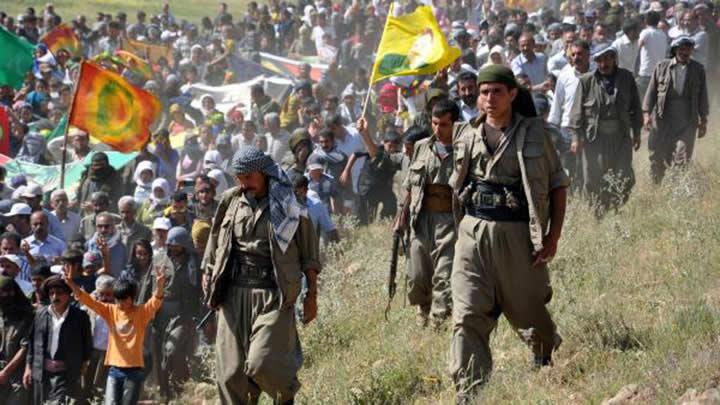 Bakan Gler'den PKK fotorafna tepki