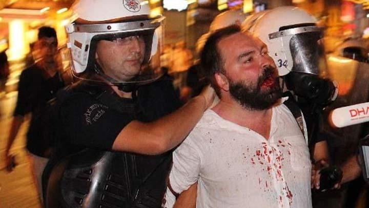 stiklal Caddesi'nde polisten ikinci mdahale