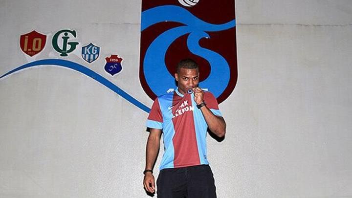 Florent Malouda Trabzon'da!