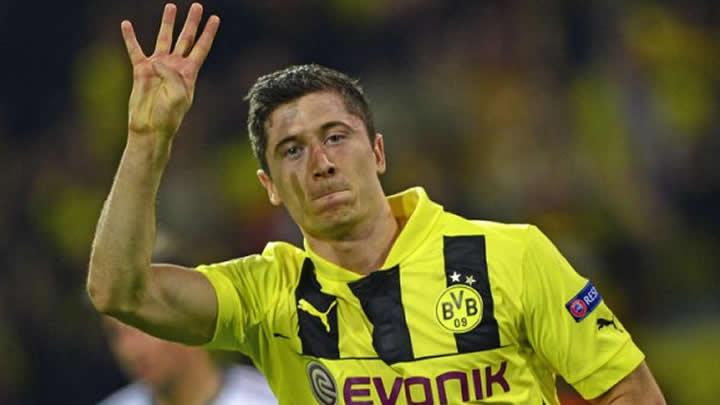 Dortmund Lewandowski'yi brakmad!