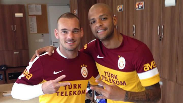 Galatasaray'n yeni 10 numaras Sneijder