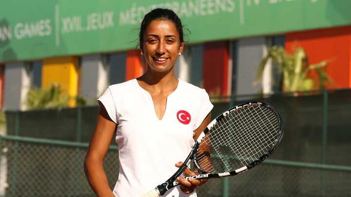 ala Bykakay WTA'ya manet oldu