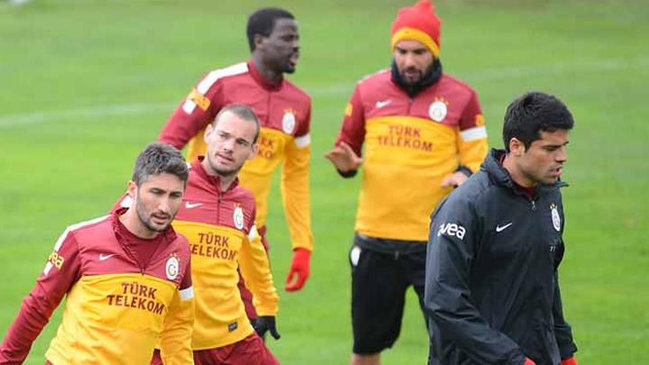 Galatasaray Slovenya'ya utu!