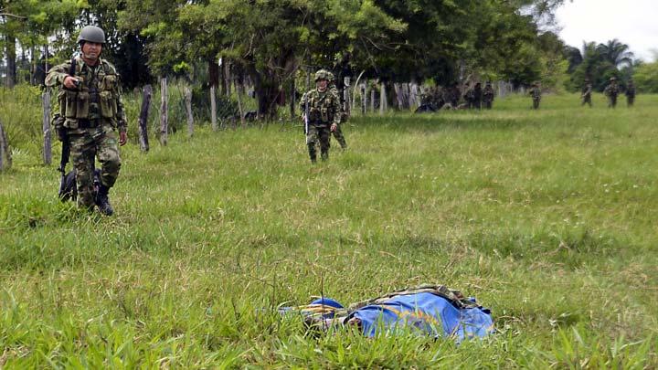 FARC saldrd; Kolombiyada bar sreci tehlikeye girdi