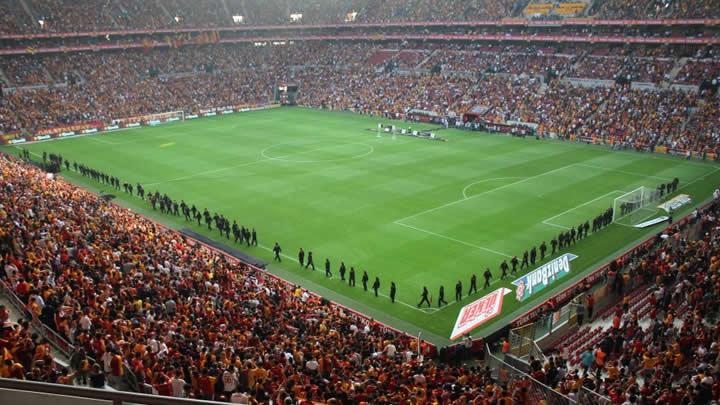 Galatasaray'a kombine mjdesi