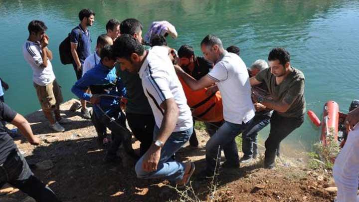 Tunceli'de iki kamp Uzunayr Baraj Gl'nde bouldu