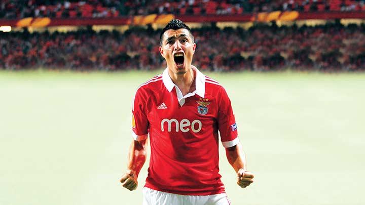 Bekleme sras Benfica'da!