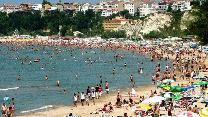 istanbul plajlari  yuksek dalgalar  bogulma fotoraflar resimleri