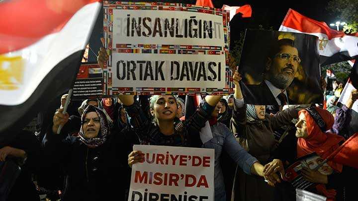 Sarahane'de Msr'a destek gsterisi
