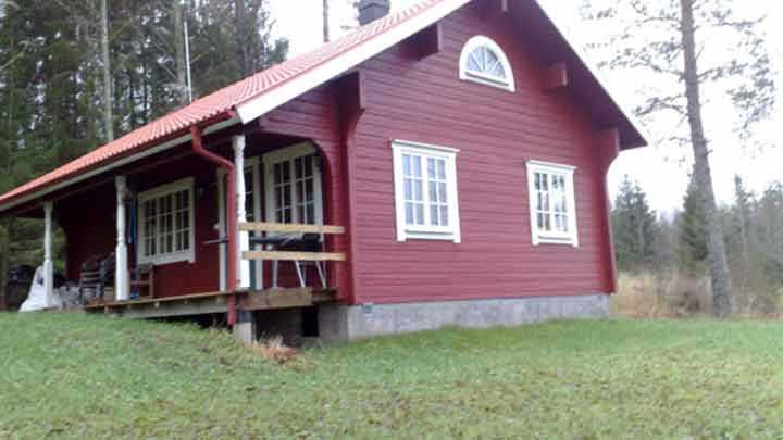 Şaka değil! Koca evi çaldılar!