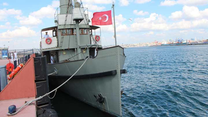 Nusret Mayn Gemisi istanbul'da