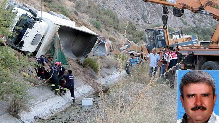 Manisa'da kamyon uuruma yuvarland