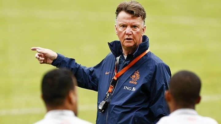 Van Gaal'den Sneijder aklamas