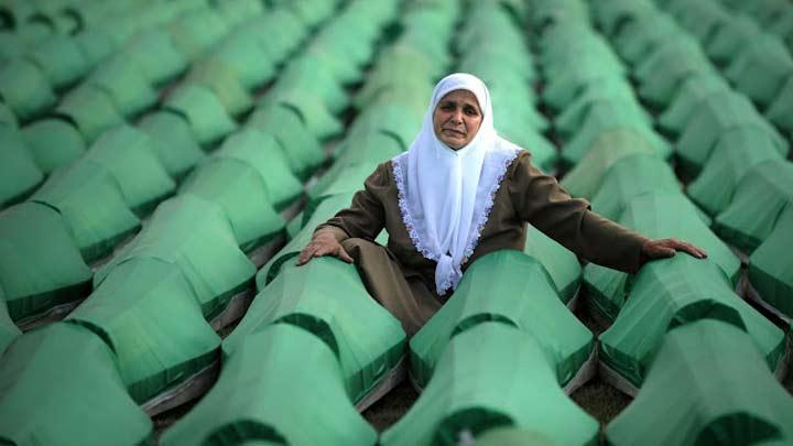 Hollanda'da Srebrenitsa karar