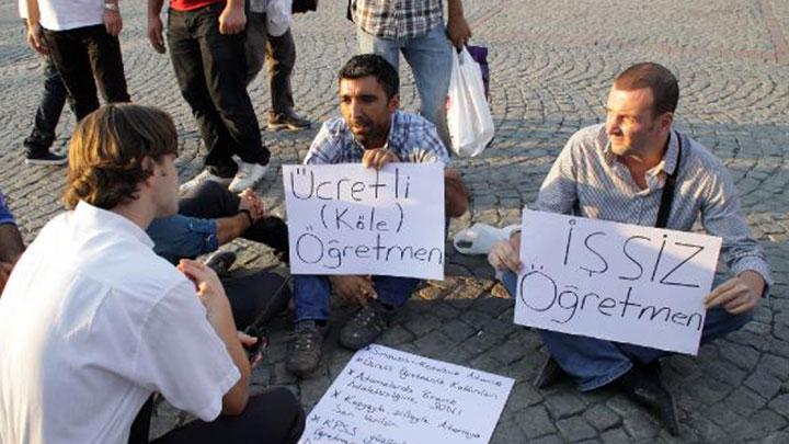 Taksim'de eylem yapan 3 retmene gzalt