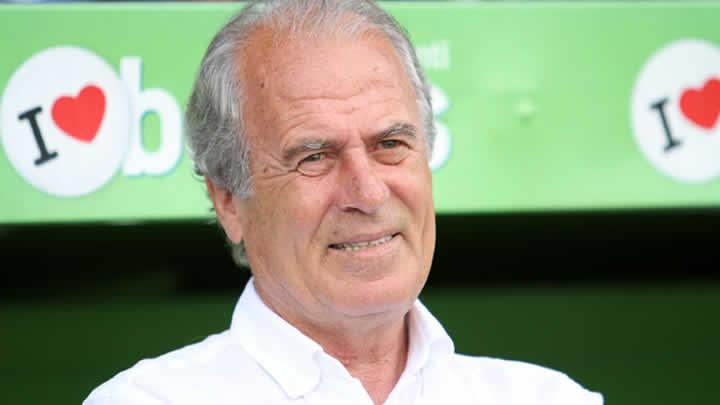 Mustafa Denizli'den Galatasaray aklamas