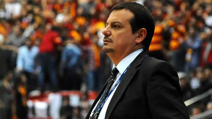 Beikta'tan Ergin Ataman'a sert tepki