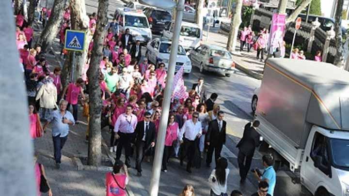 Pembe Festivalle gs kanserine sava ayor