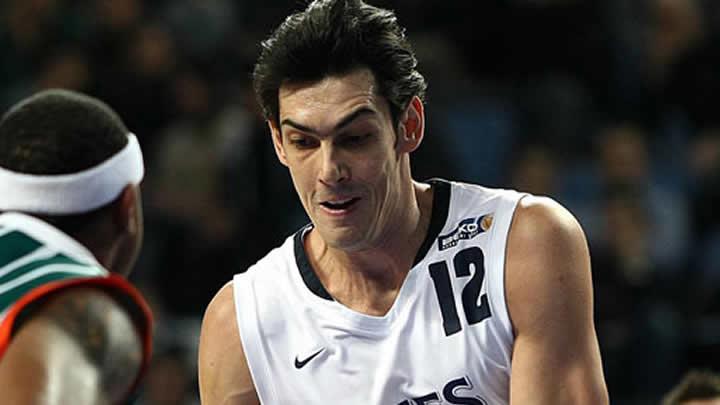 Anadolu Efes'te Kerem Gnlm oku!