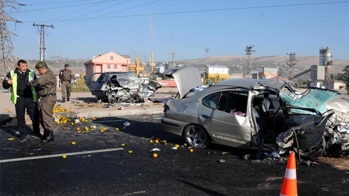 Kayseri'de kaza: 1 l, 2 yaral