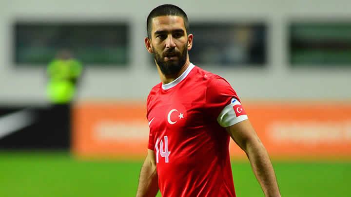 Hollanda'da gndem Arda Turan