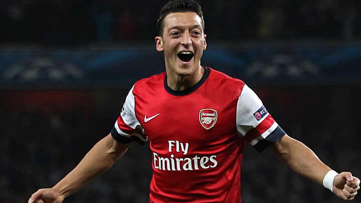 Mesut zil kendini at