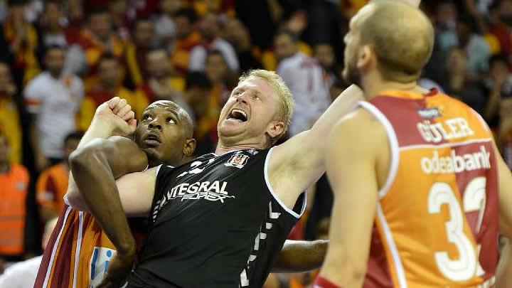 Galatasaray 87- 82 Beikta