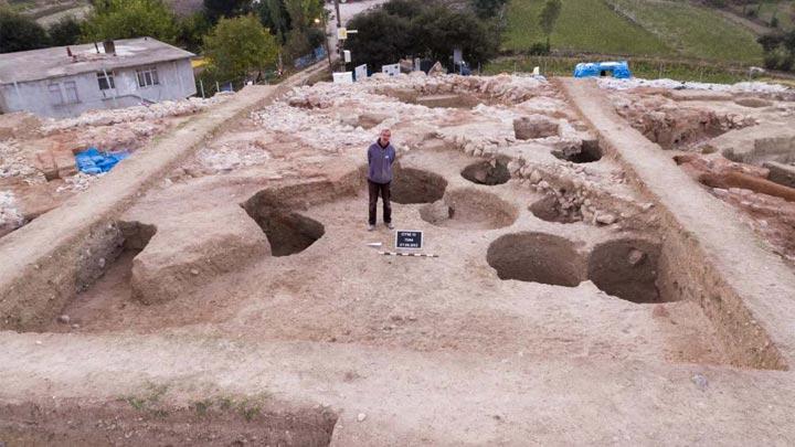 Hititler'in dini merkezi Nerikte toplu mezar bulundu