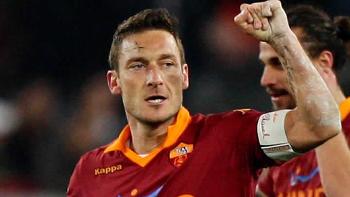 Totti 2 ay yok