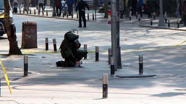 Badat Caddesi'nde 'batarya' alarm