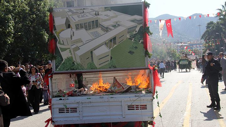 Hatay'da resmi geitte yangn