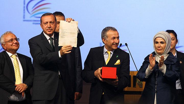 Erdoan zmir'de kongre merkezini at