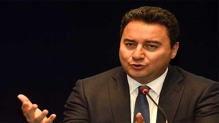 Babacan'dan bankaclk aklamalar 