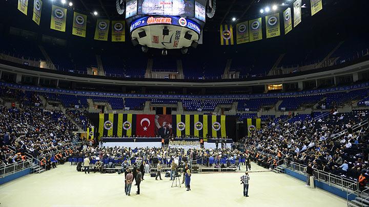 Fenerbahe'de tarihi oylama!