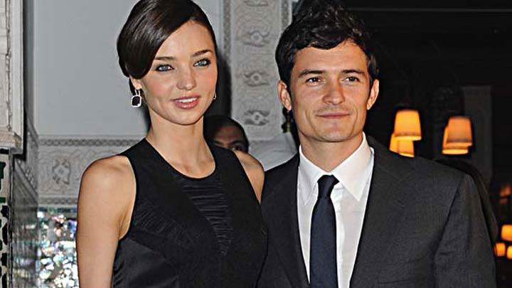 Orlando Bloom ak acs ekiyor