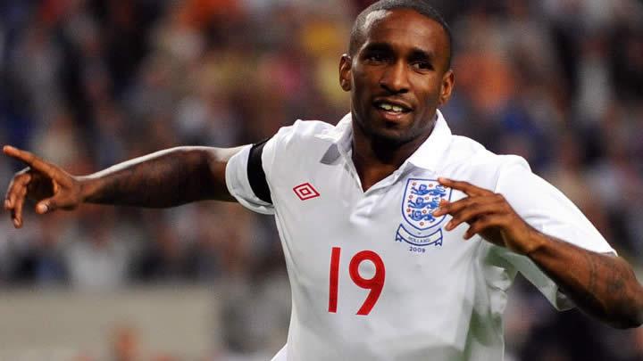 Newcastle'da hedef Defoe!