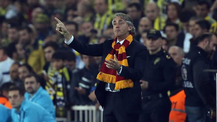 Mancini, G.Saray'a ihanet ediyor