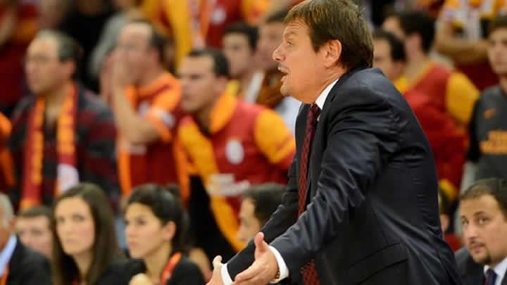 Ergin Ataman'dan bir protesto daha