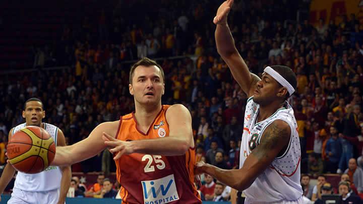 Galatasaray, Banvit'e direnemedi...